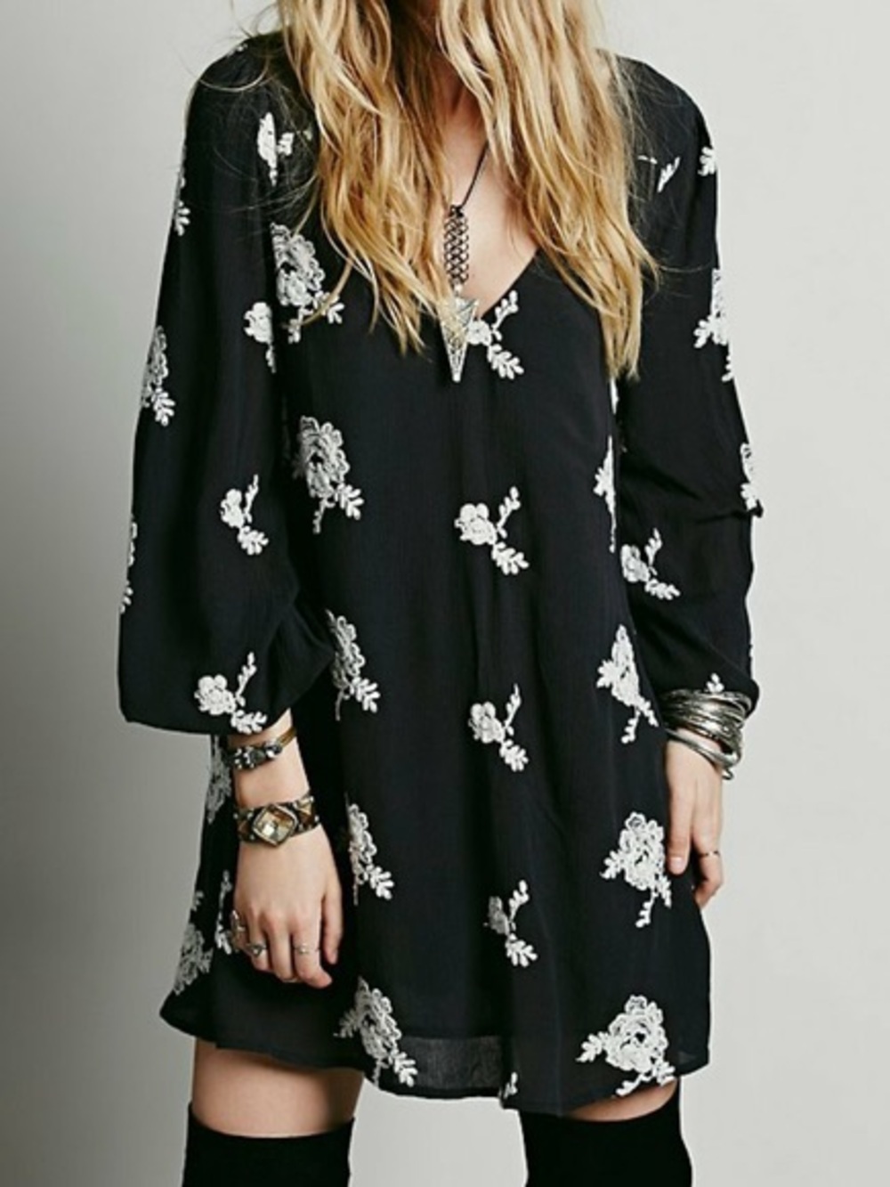 Free People Embroidered Austin Mini Dress Size Medium in Black